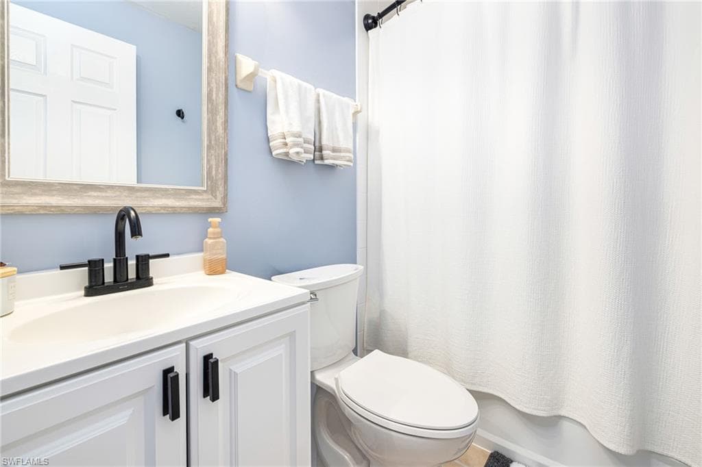 9055 Colby DR 2213-22