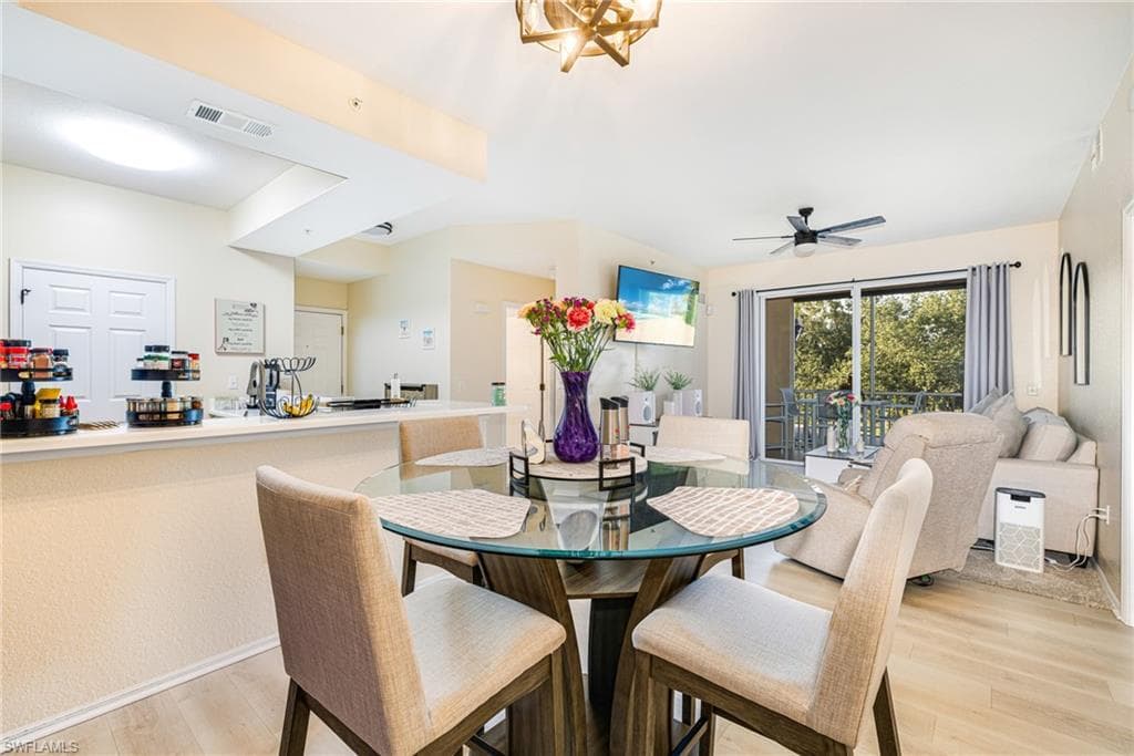 9055 Colby DR 2213-8