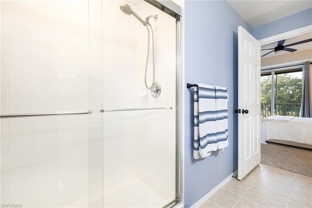9055 Colby DR 2213-21