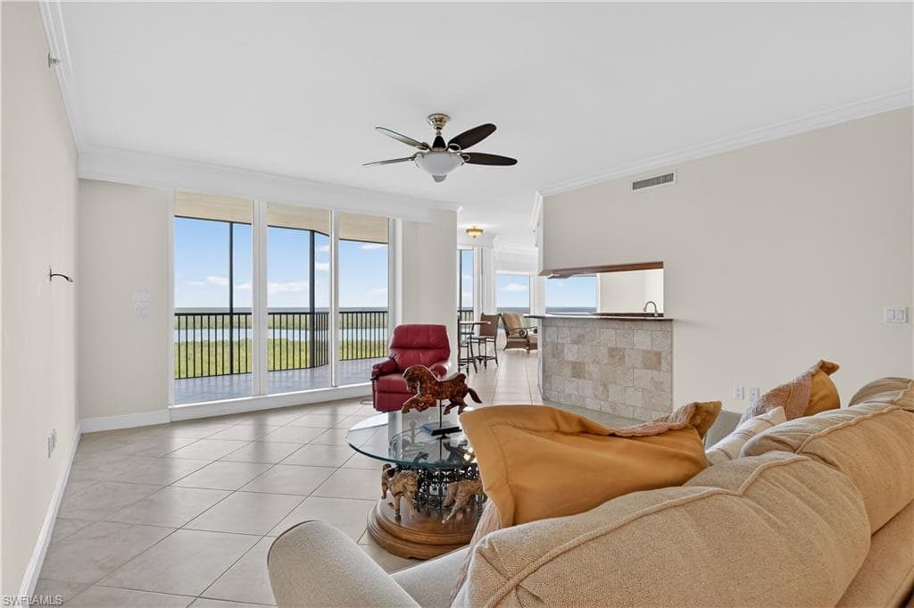 1060 Borghese LN 1005-7