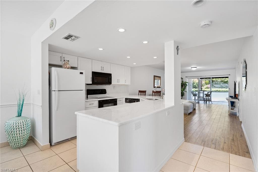 821 Gulf Pavilion DR 106-7