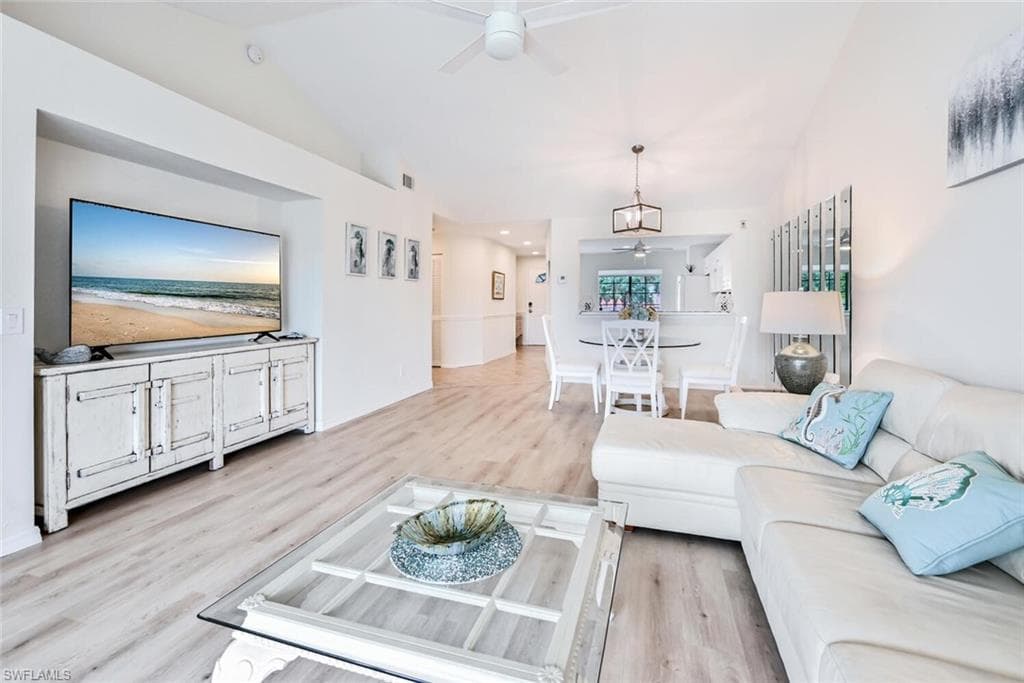 515 Gabriel CIR 1910-3