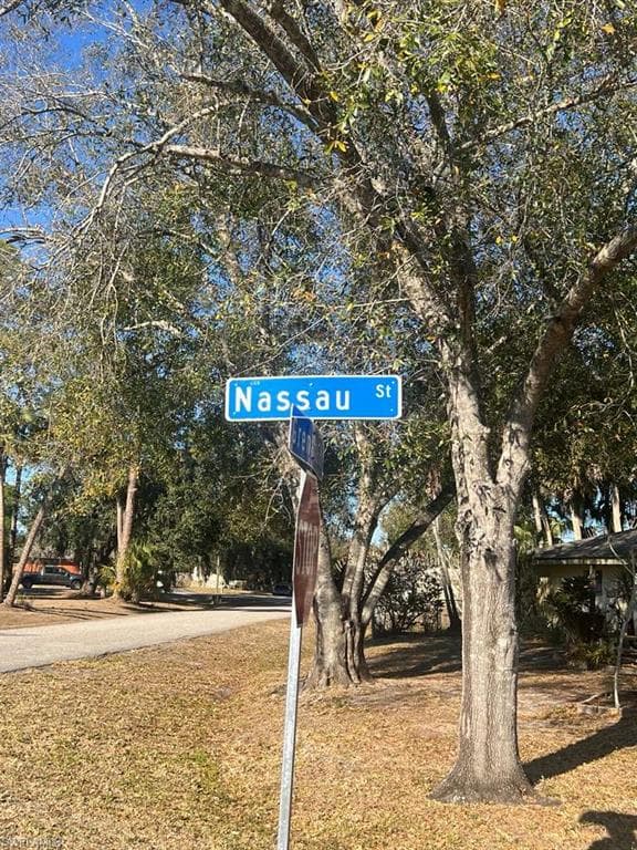 13901 NASSAU DR-5