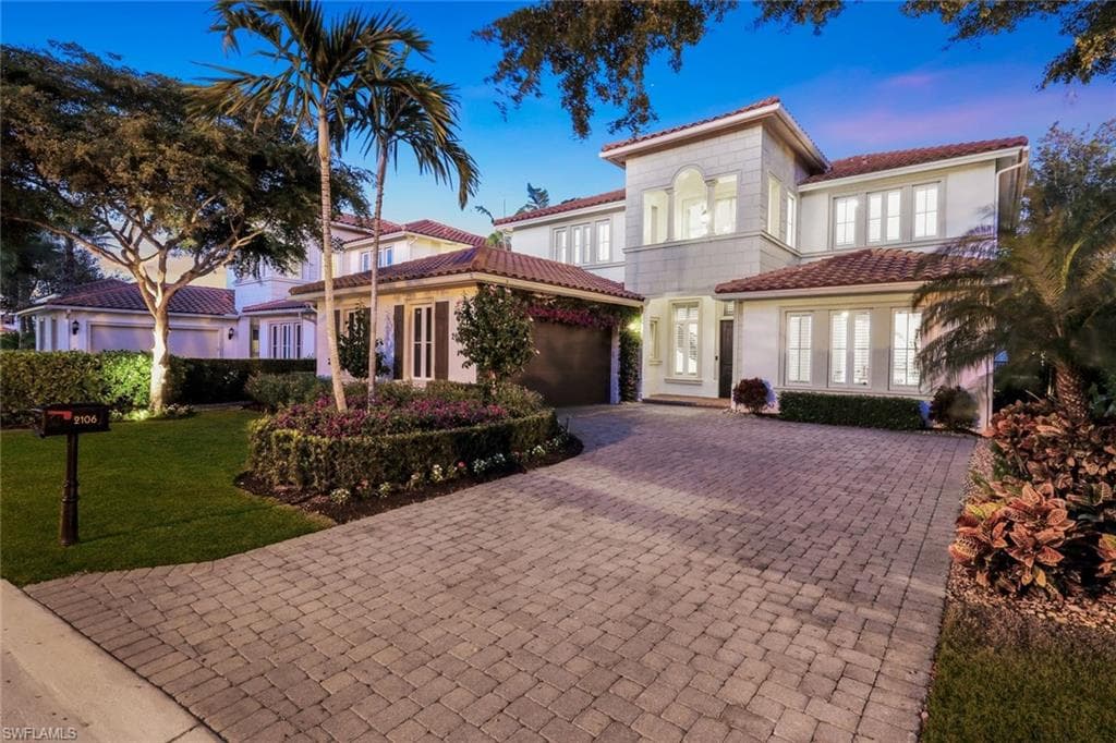 2106 Modena CT-2