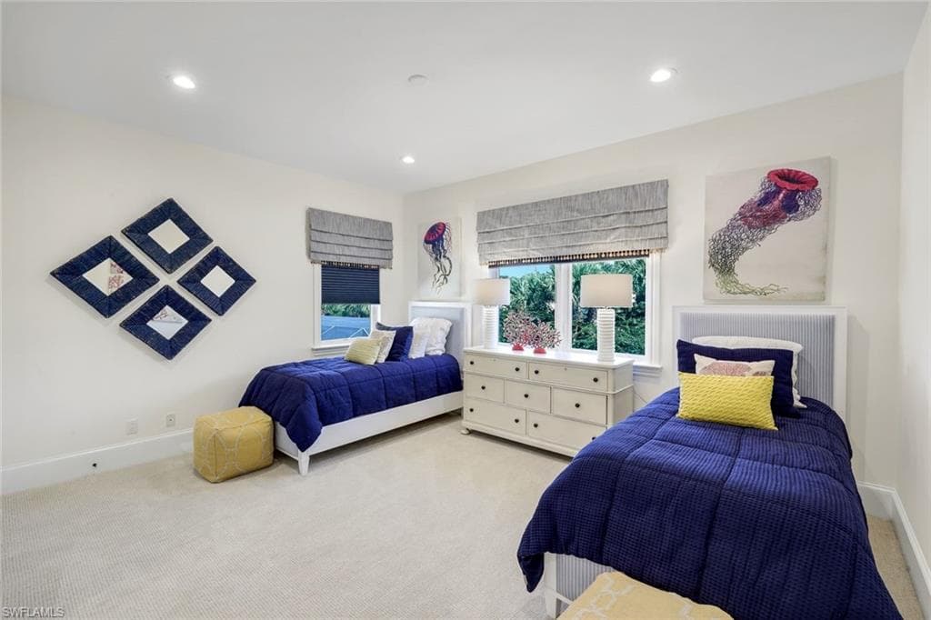 2106 Modena CT-33