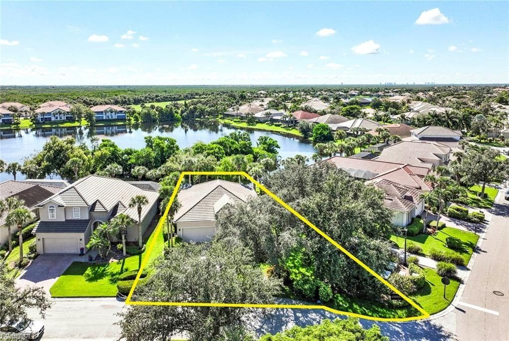 8923 Dartmoor WAY-31