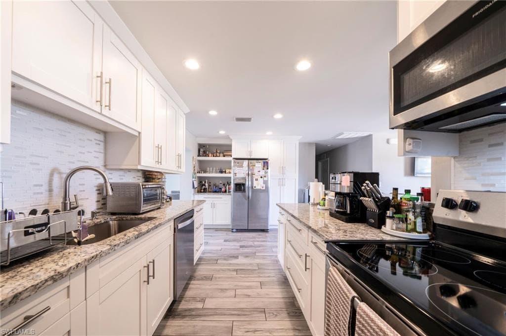 1701 Framingham CT-7