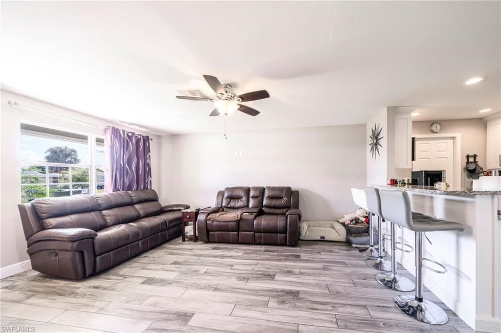 1701 Framingham CT-3