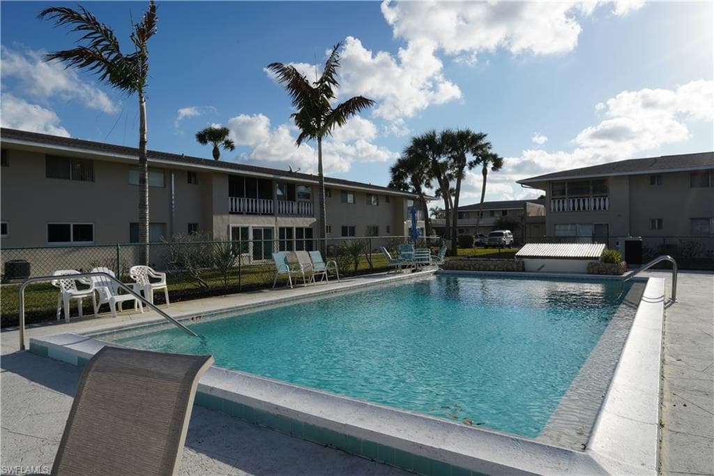349 Joel BLVD 201-16