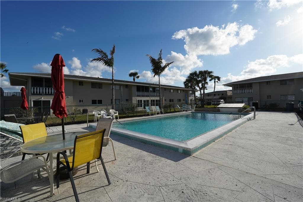 349 Joel BLVD 201-15