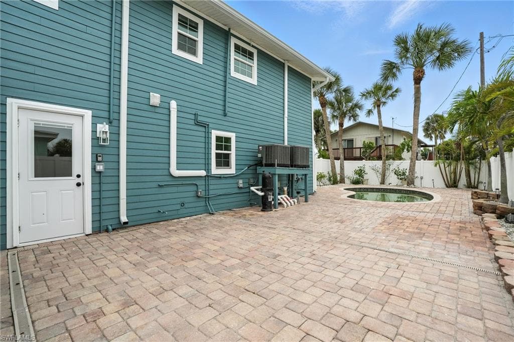 4880 Coquina RD-42