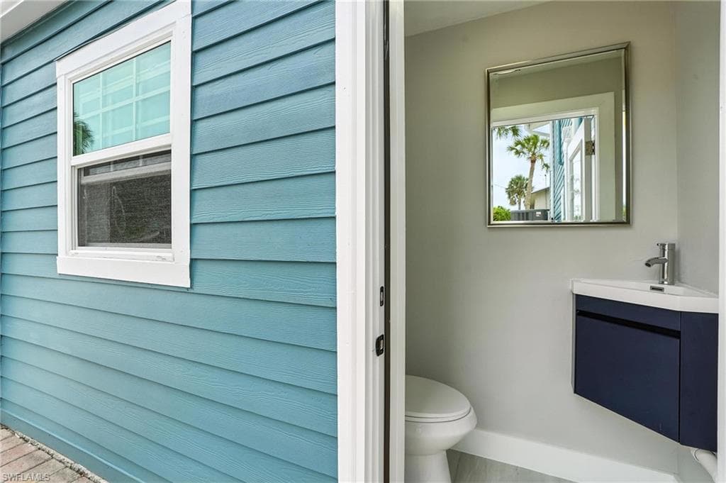 4880 Coquina RD-40