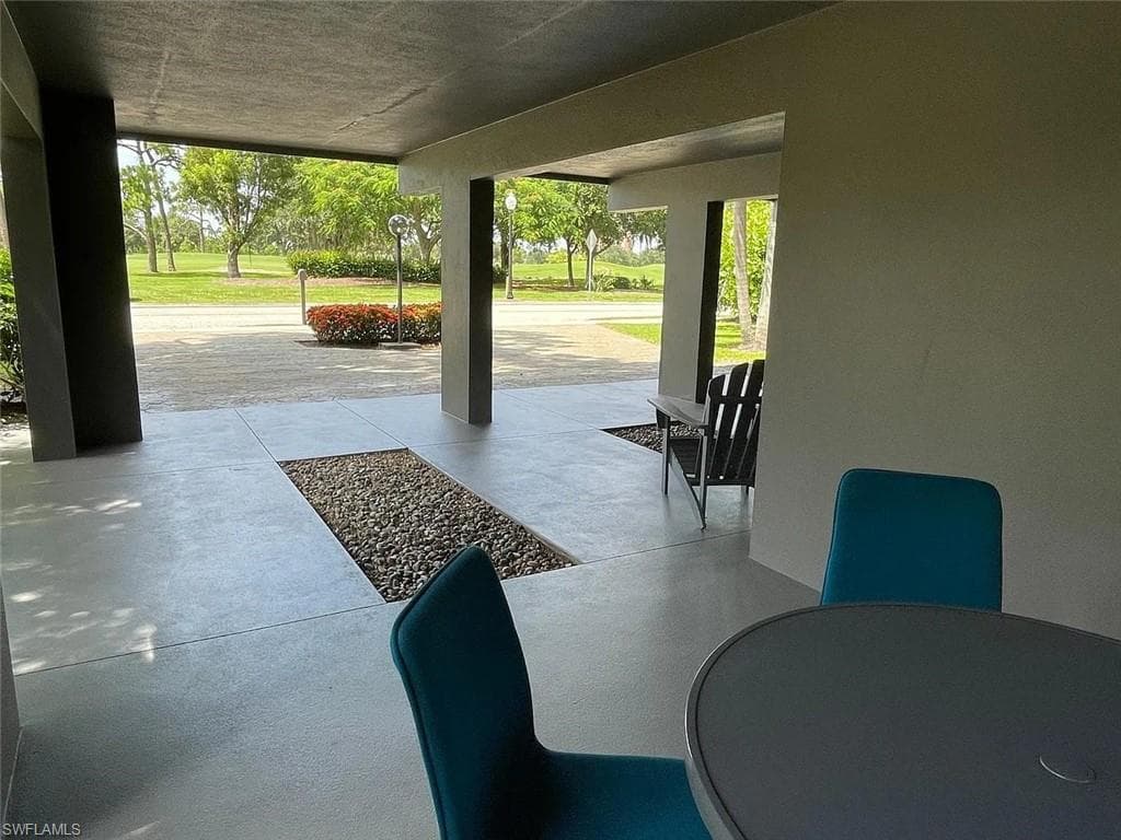 1702 Hill AVE-6