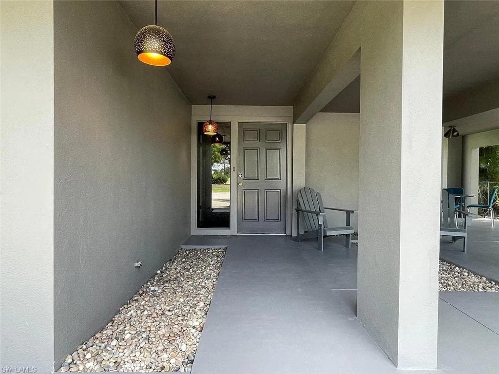 1702 Hill AVE-8