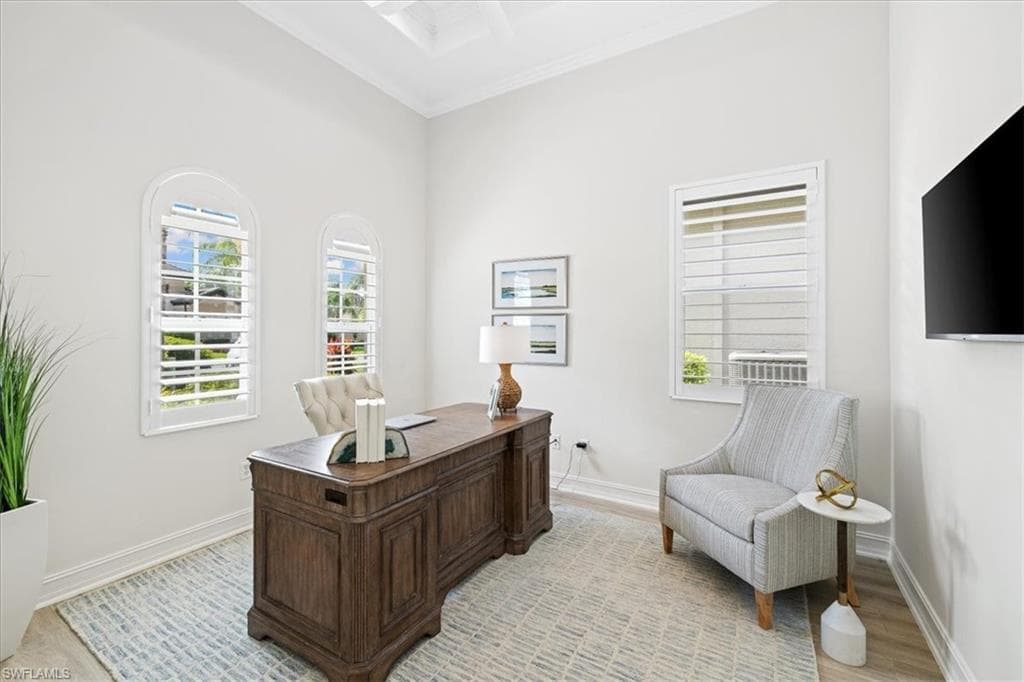 7831 Valencia CT-26