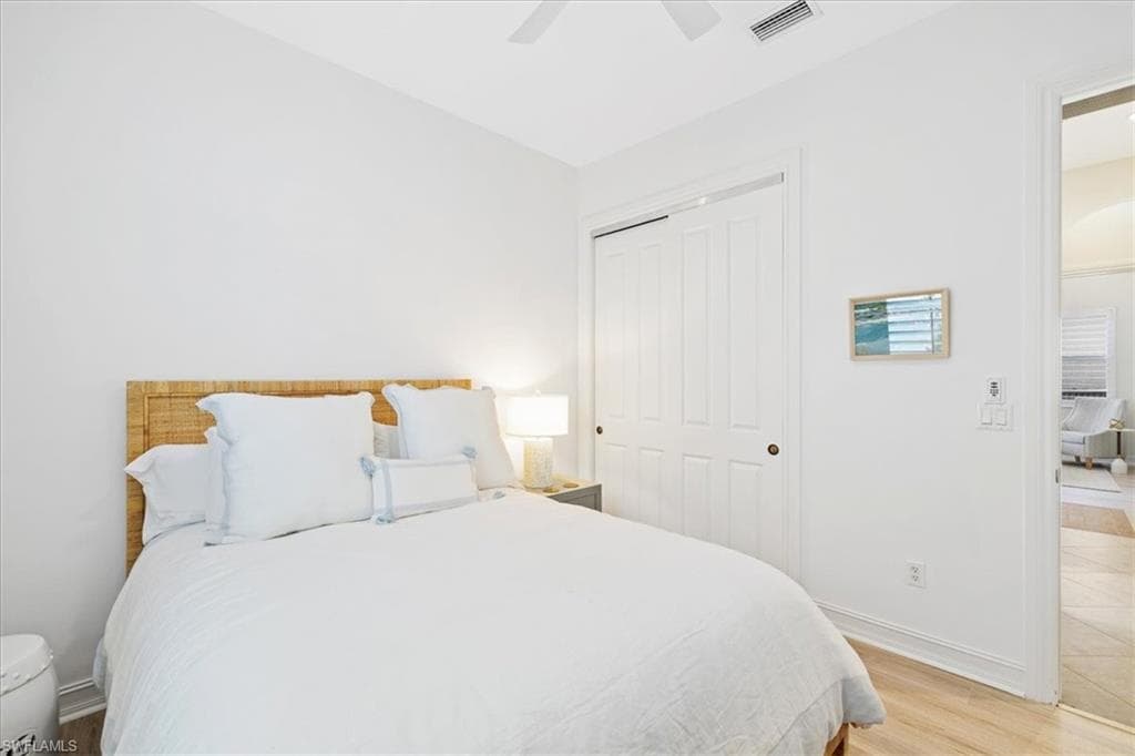 7831 Valencia CT-36