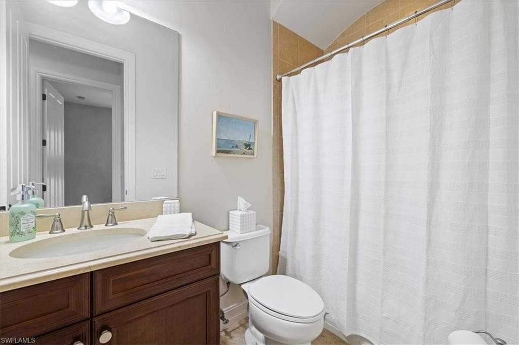 7831 Valencia CT-25