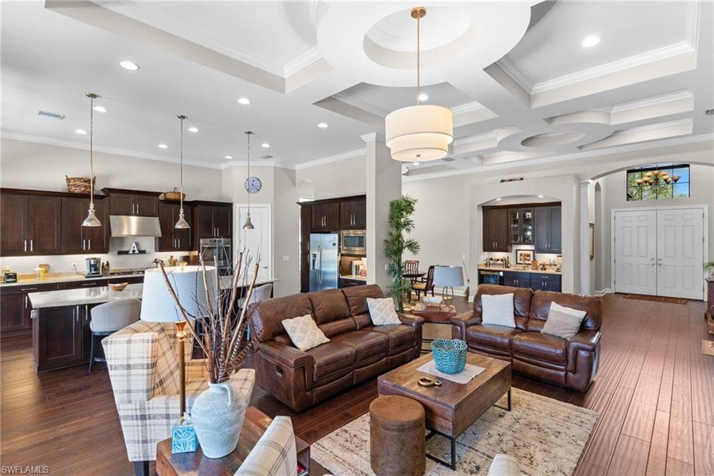9012 Sorreno CT-12