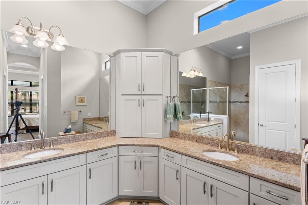 9012 Sorreno CT-24