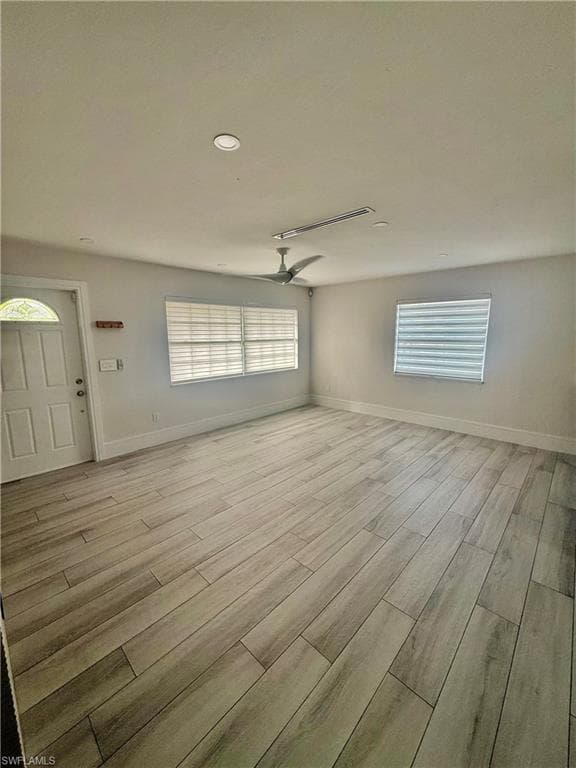 733 Pine Cone LN-11