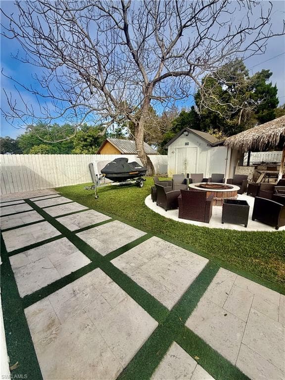 733 Pine Cone LN-31