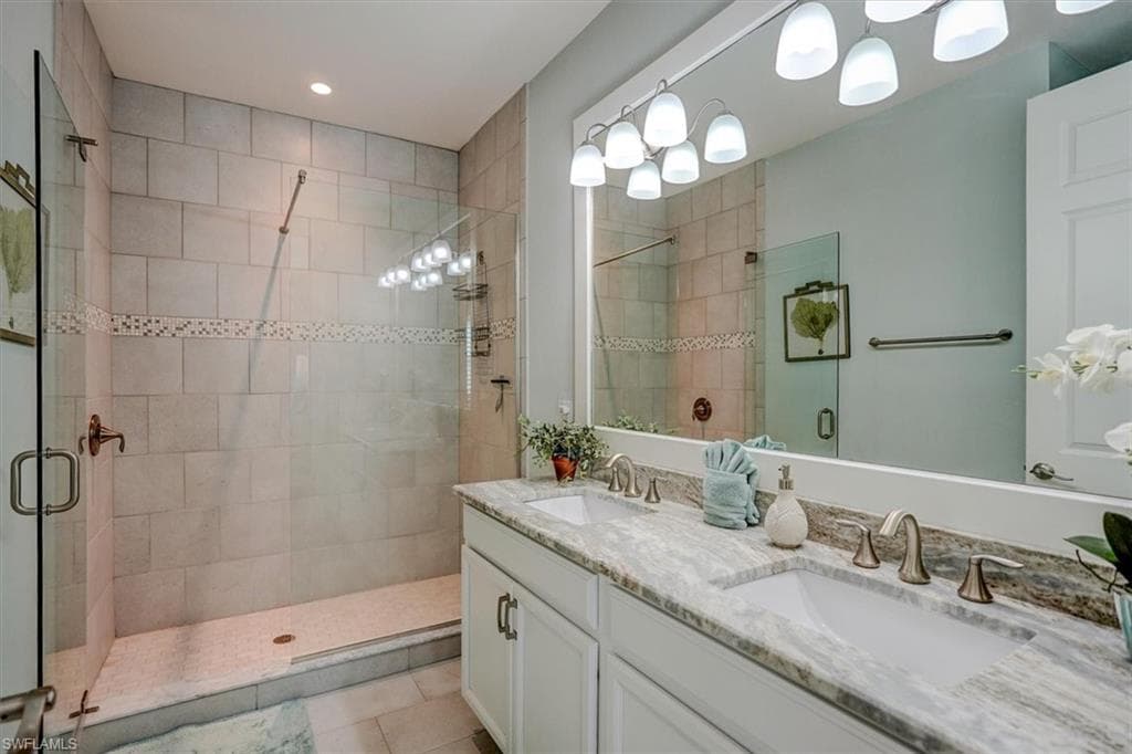 8327 Estero BLVD-27