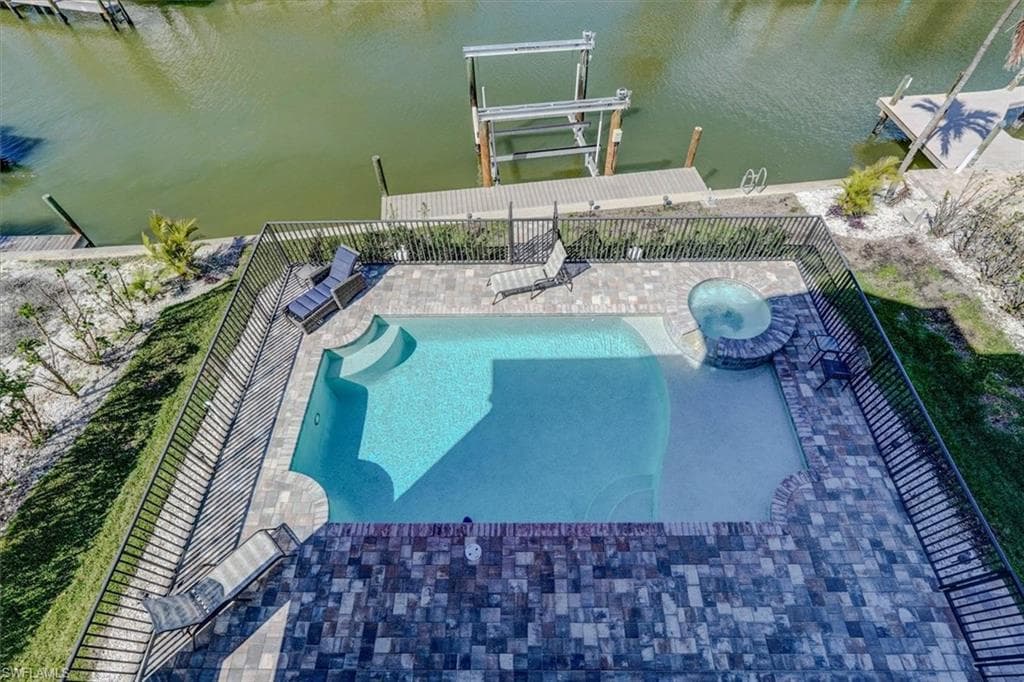 8327 Estero BLVD-38