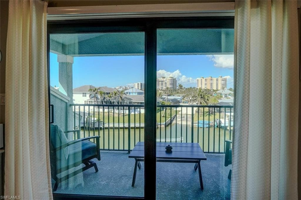 8327 Estero BLVD-31