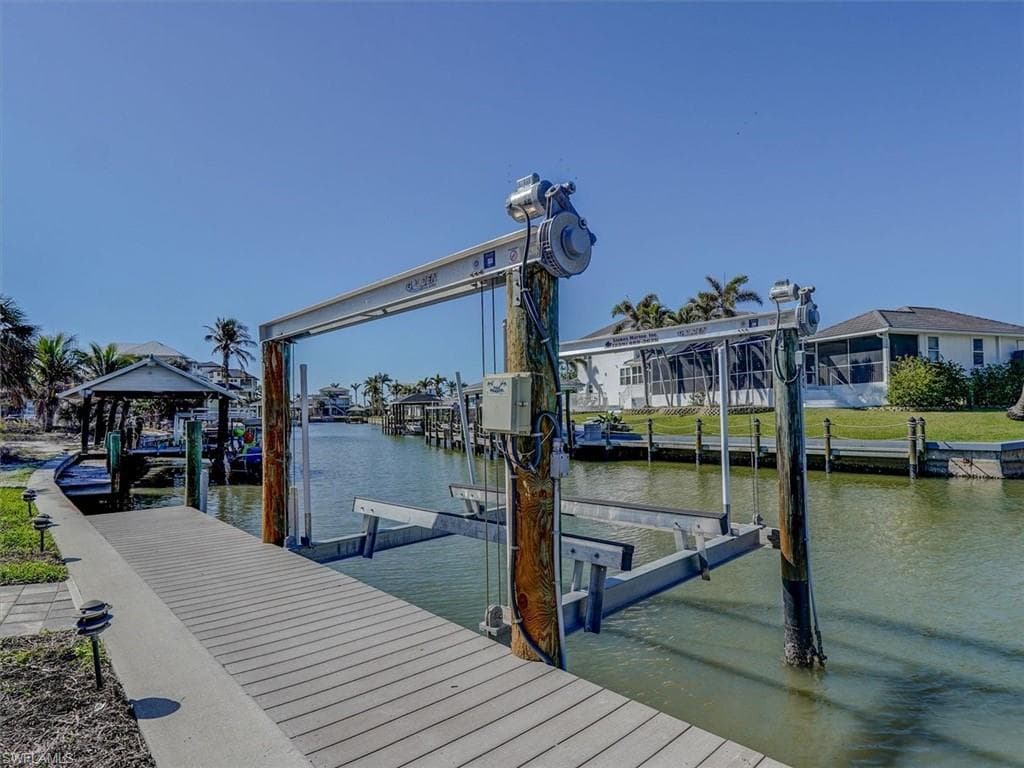 8327 Estero BLVD-39