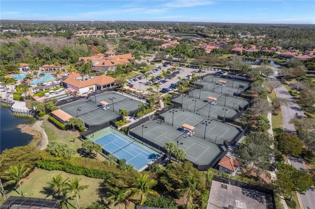 9484 Casoria CT 202-43