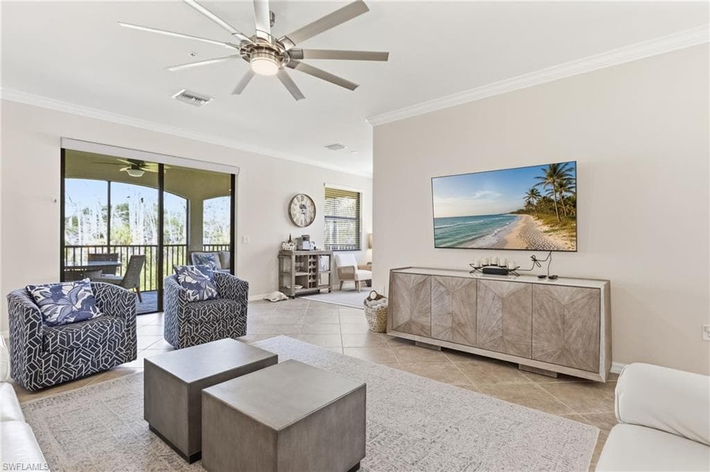 9484 Casoria CT 202-7