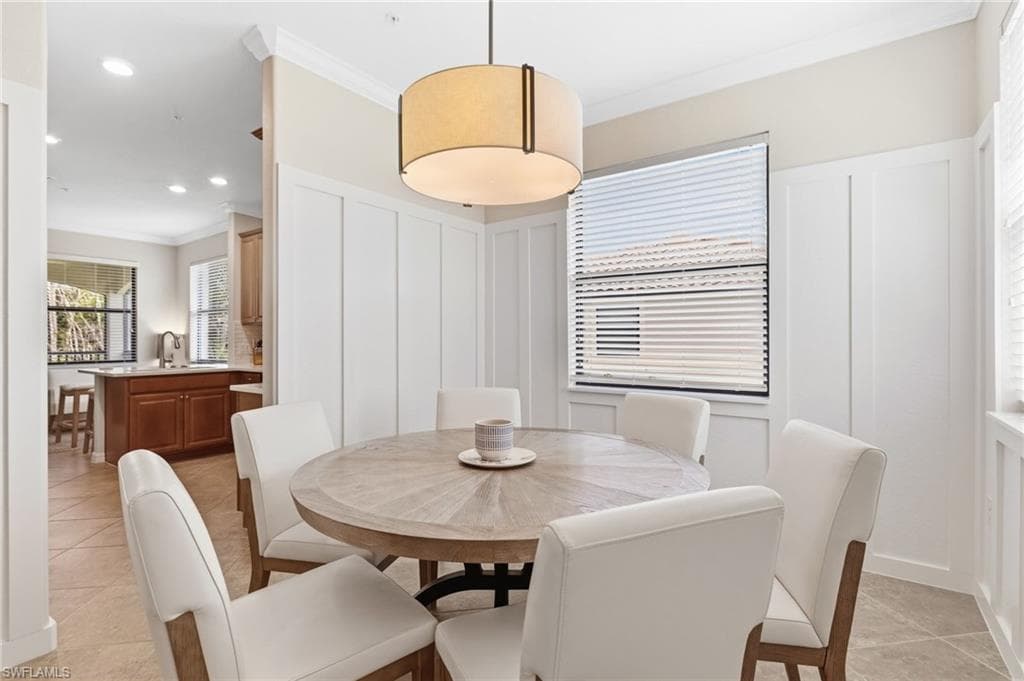 9484 Casoria CT 202-14
