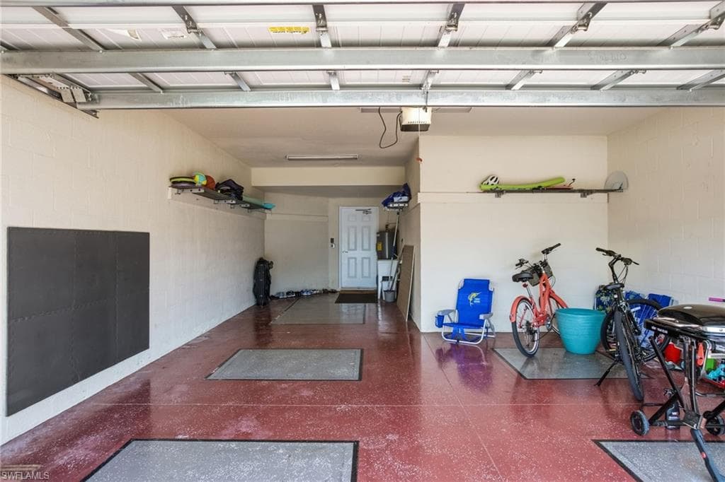 9484 Casoria CT 202-37