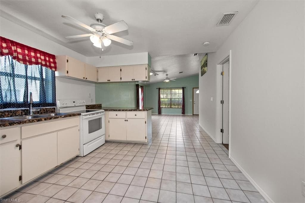 509 Capitol ST-13
