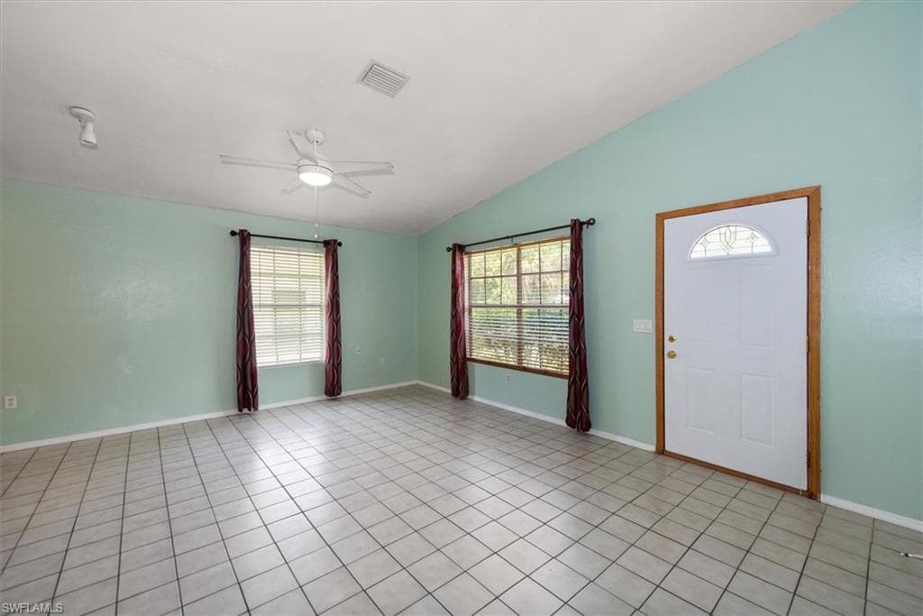509 Capitol ST-12