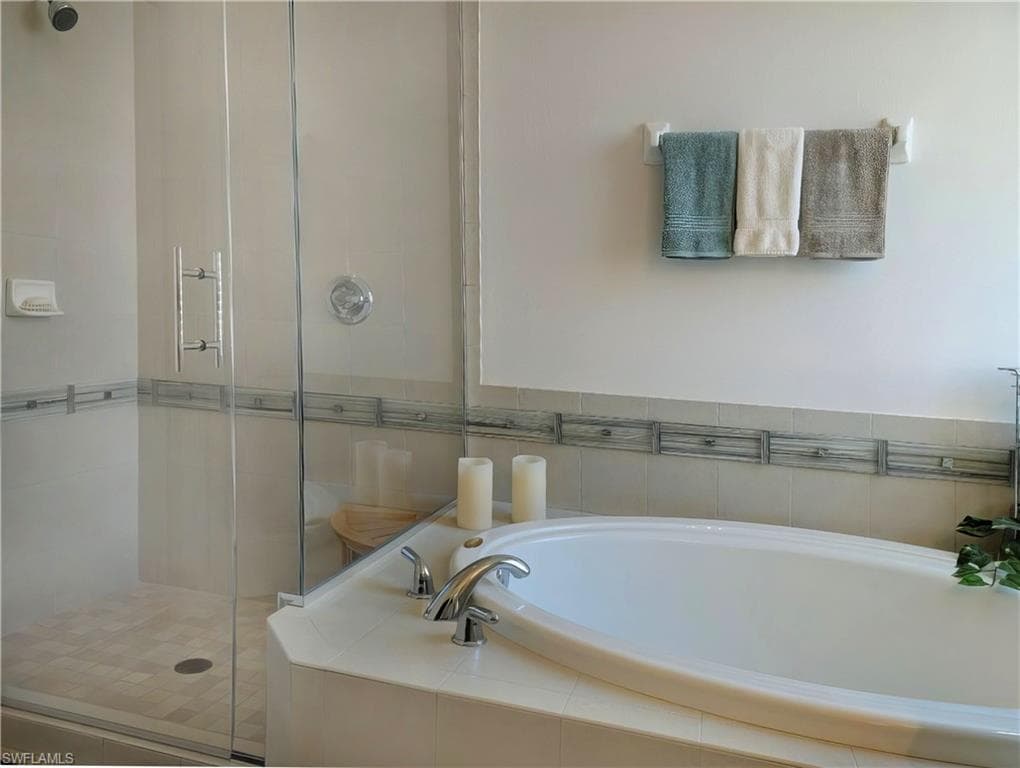 5758 Lago Villaggio WAY-30