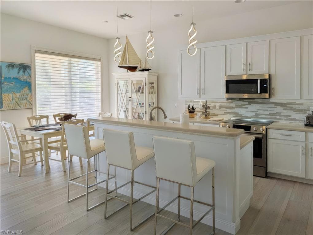 5758 Lago Villaggio WAY-19