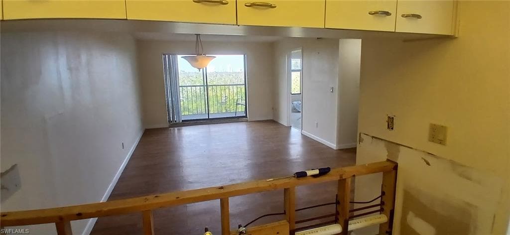 5220 Bonita Beach RD SW 209-5
