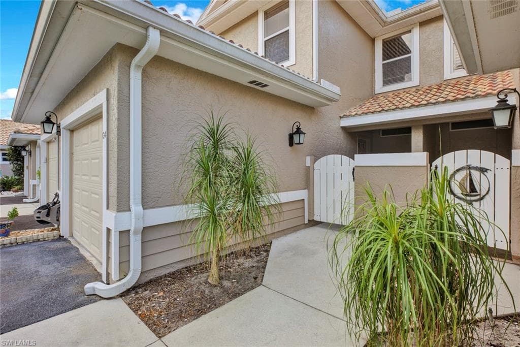 386 Emerald Bay CIR G-4-1