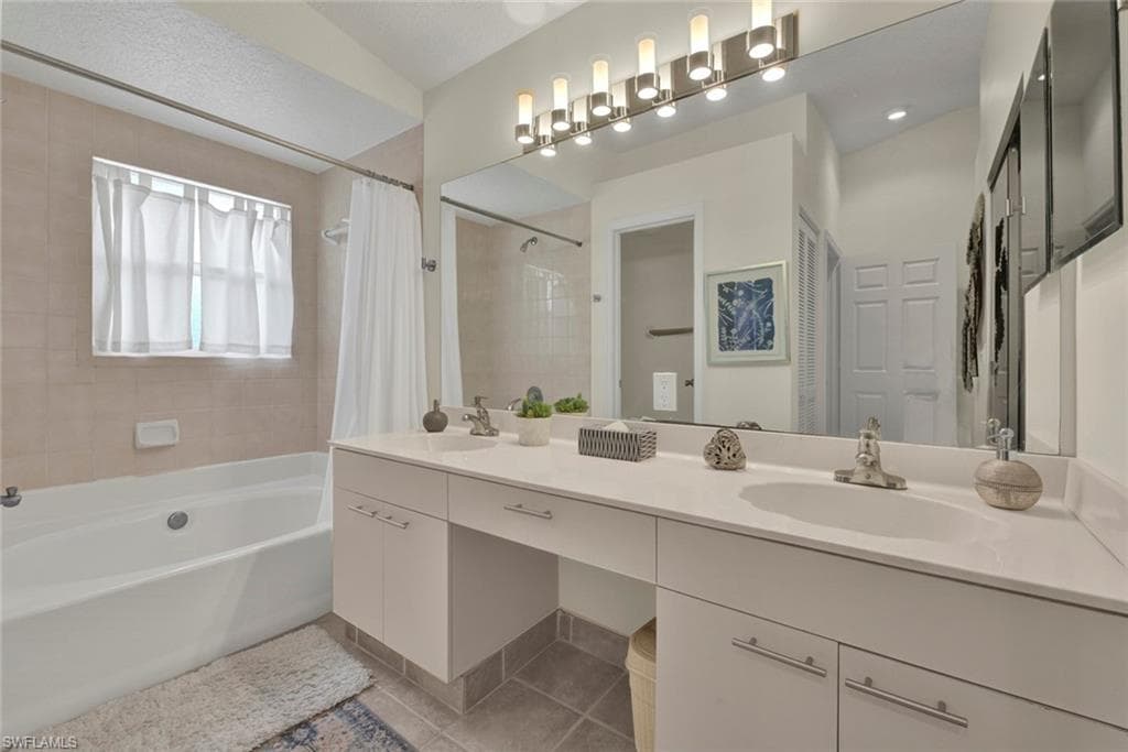 386 Emerald Bay CIR G-4-10