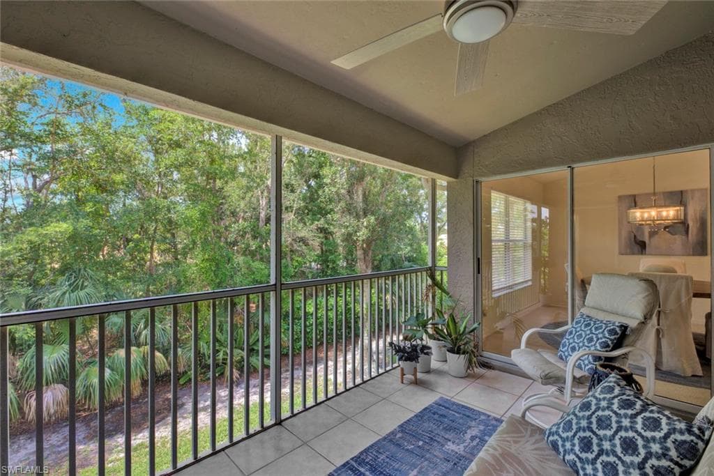 386 Emerald Bay CIR G-4-18