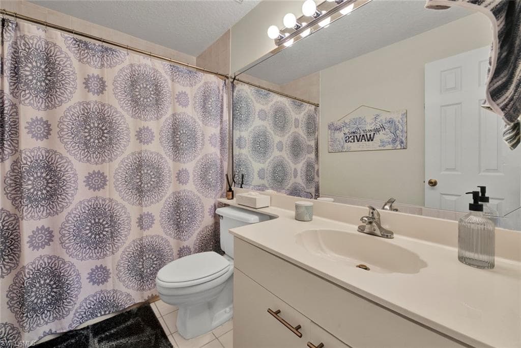 386 Emerald Bay CIR G-4-15