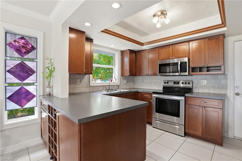 2500 10th ST N-5
