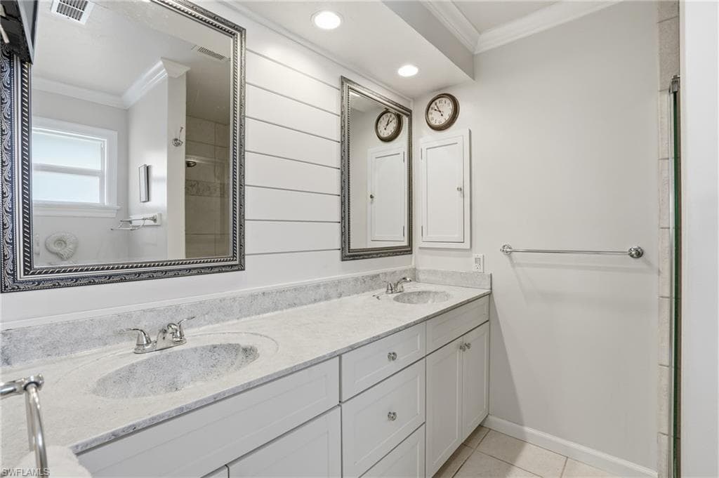 2500 10th ST N-8
