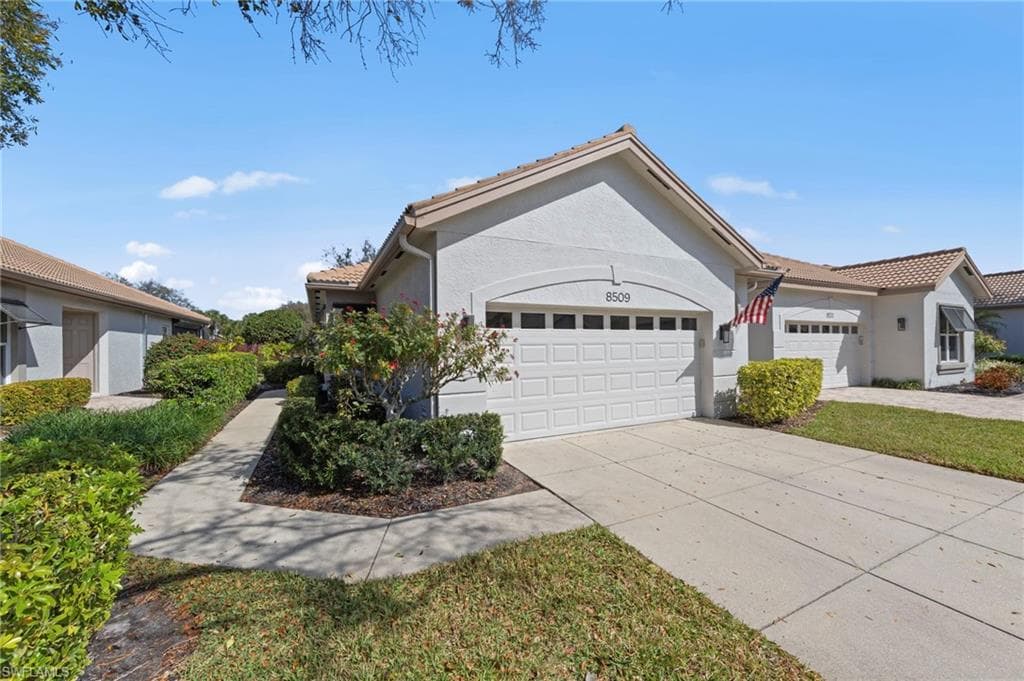 8509 Fairway Bend DR-7