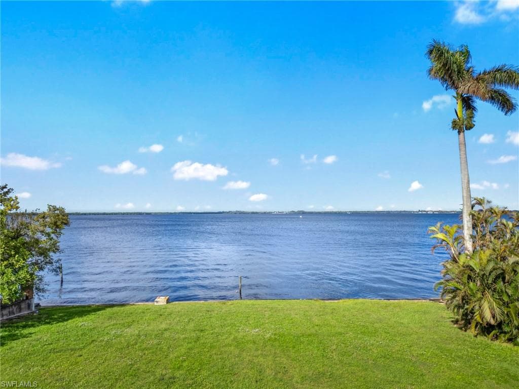 3508 Stuart CT-17