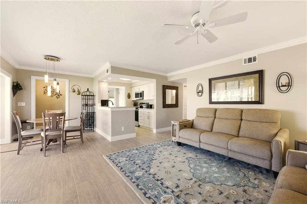1155 Sandpiper ST B7-1