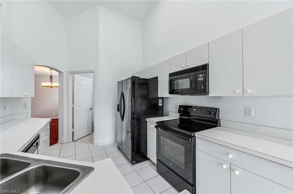 7768 Gardner DR 202-2