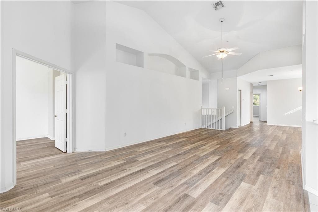 7768 Gardner DR 202-5