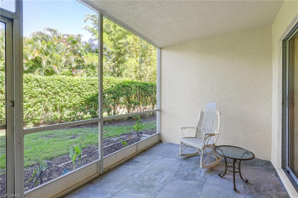 605 Squire CIR 103-17